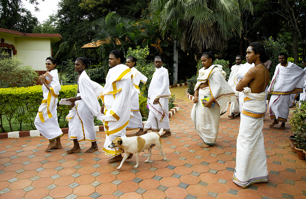 Disciples by Subhash Sapru