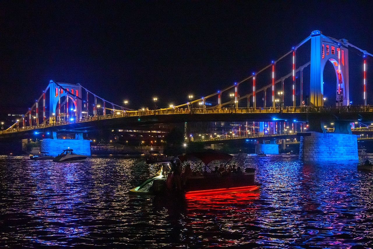 Roberto Clemente Bridge - on the 4th of July by Lisa Cirincione