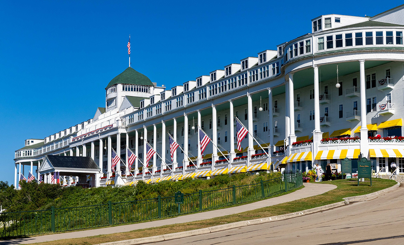  Grand Hotel Mackinac Island by Gary Walter