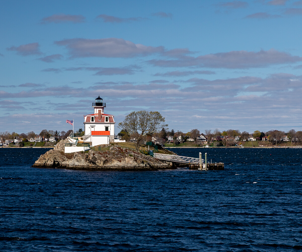 Pomham Rocks Lighthouse