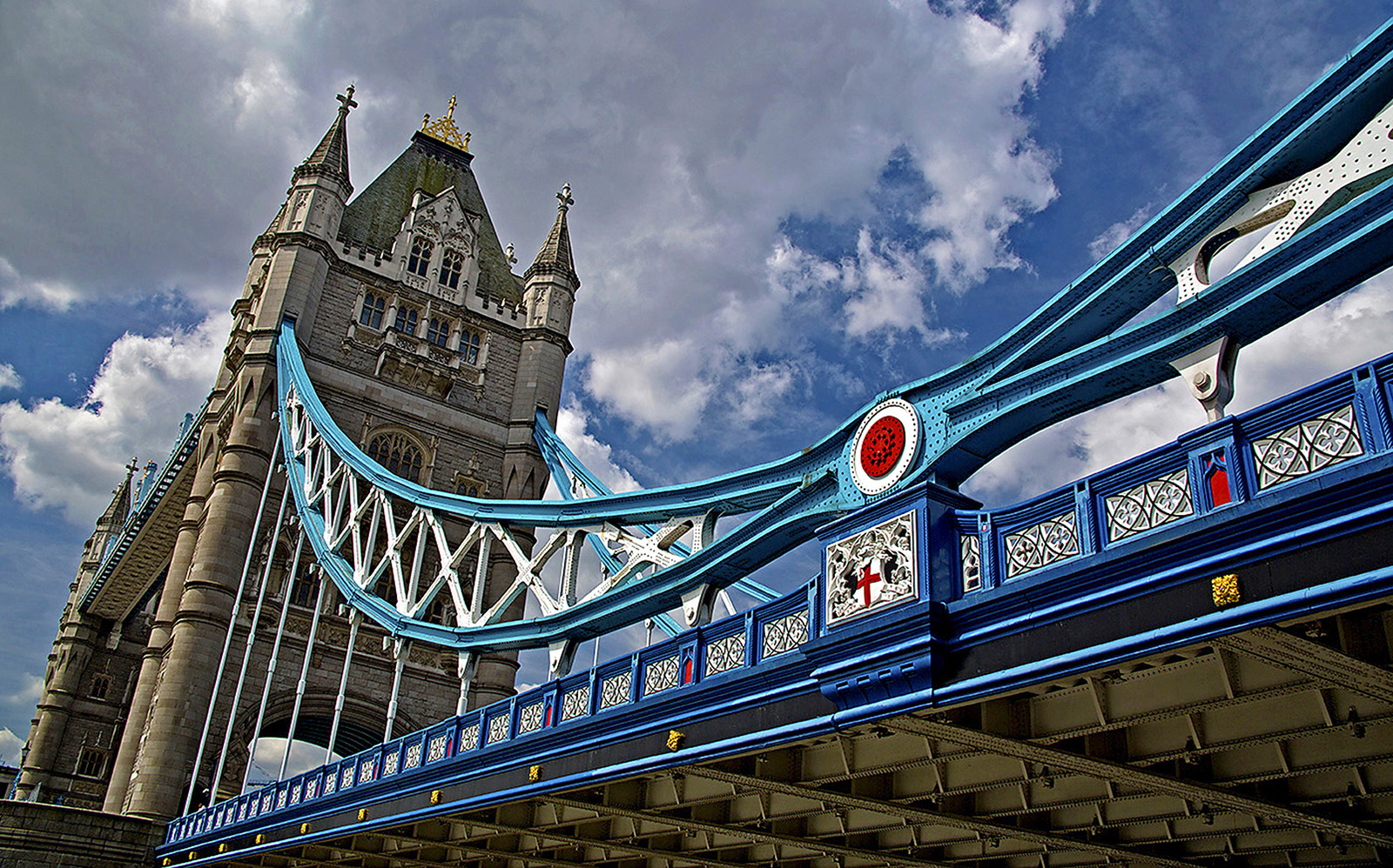 Tower Bridge, London by David Stout