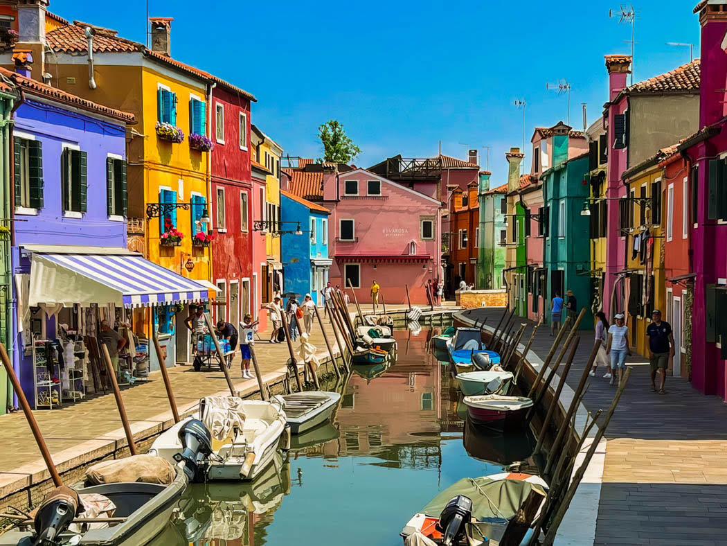 Burano by Michael Smith
