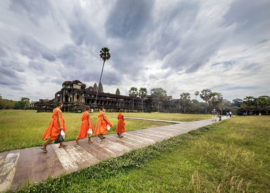 Angkor Wat Temple by David Somali-Chow