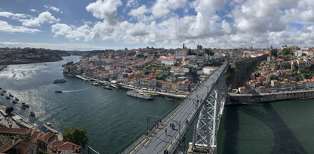 View of Porto, Portugal by Tom Tauber