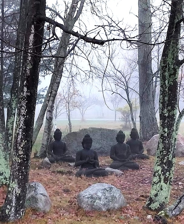 Blue Cliff Buddhas