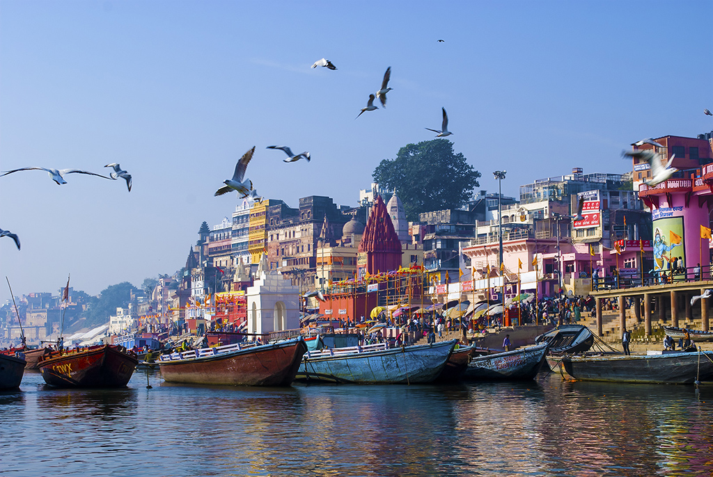 Varanasi by Subhash Sapru, APSA, PPSA