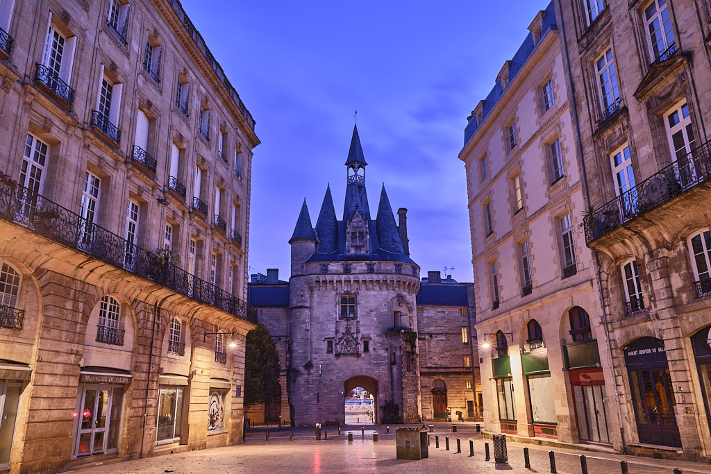 Port Cailhau, Bordeaux, France by Michele Borgarelli