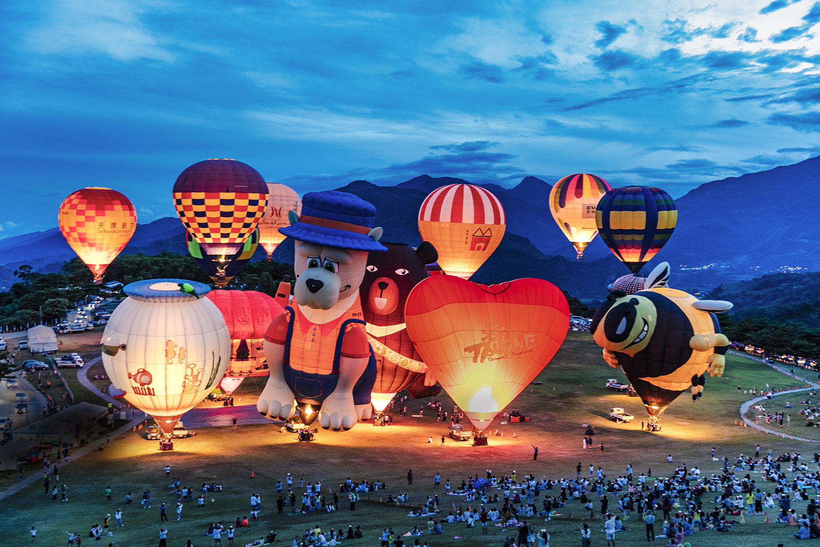 Taiwan Hot Air Balloon Festival by Pamela Liu, PPSA, EFIAP