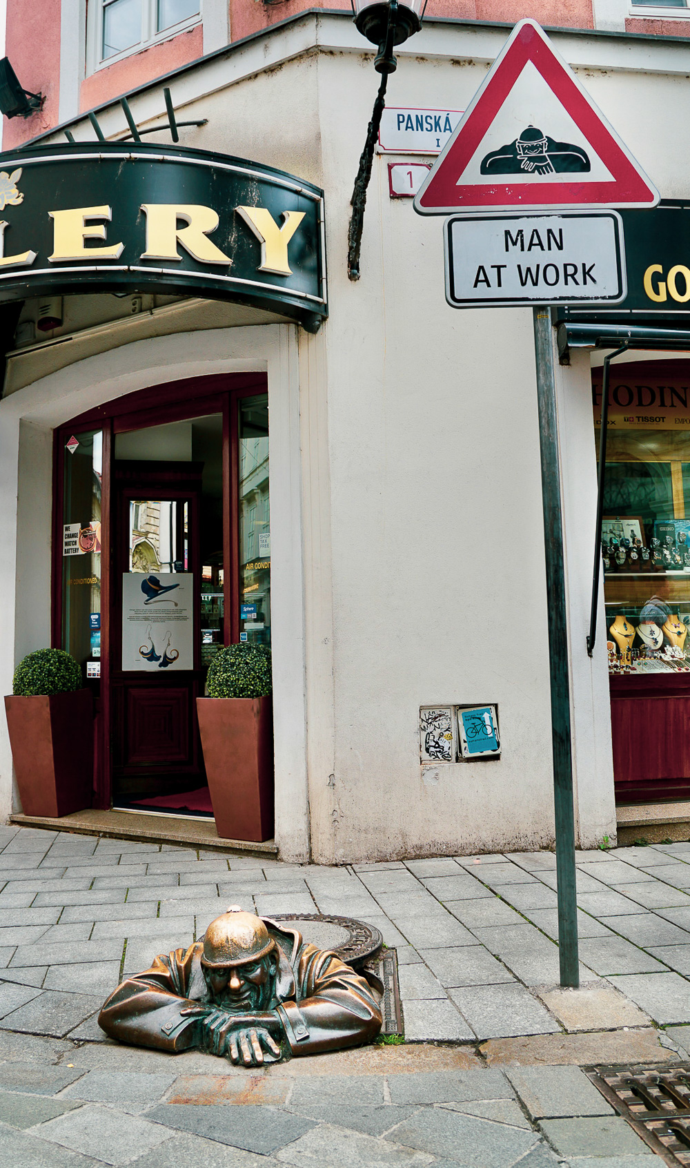  by Dr Edward Goldenberg