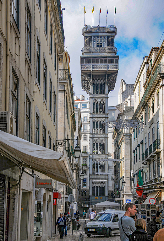 Santa Justa Elevator by Dr. Isaac Vaisman