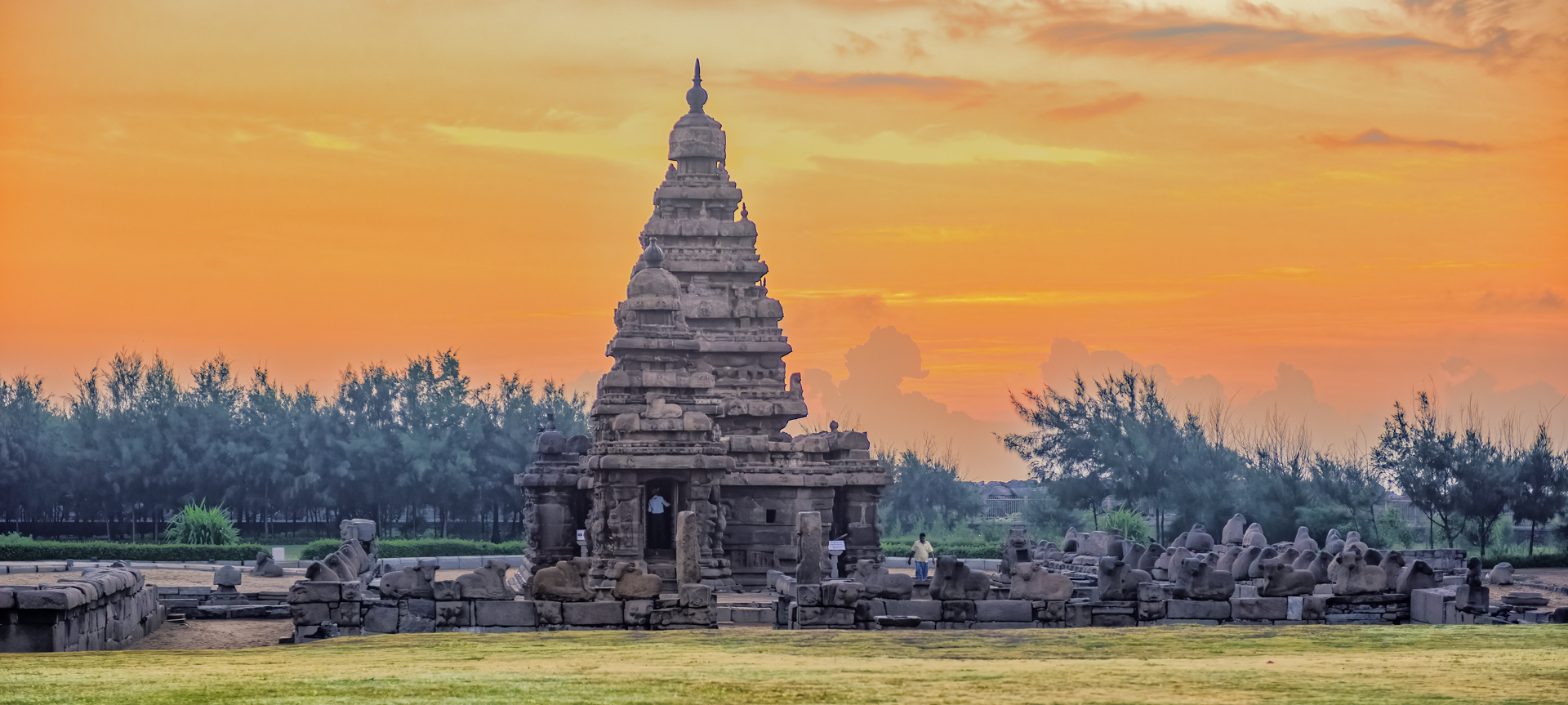 Sunrise at Shore Temple of Mahabalipuram, Chennai, India. by Pinaki Sarkar